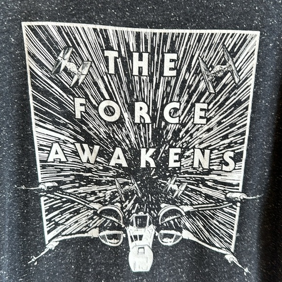 Star Wars The Force Awakens black T-shirt, size 2XL - Picture 2 of 4